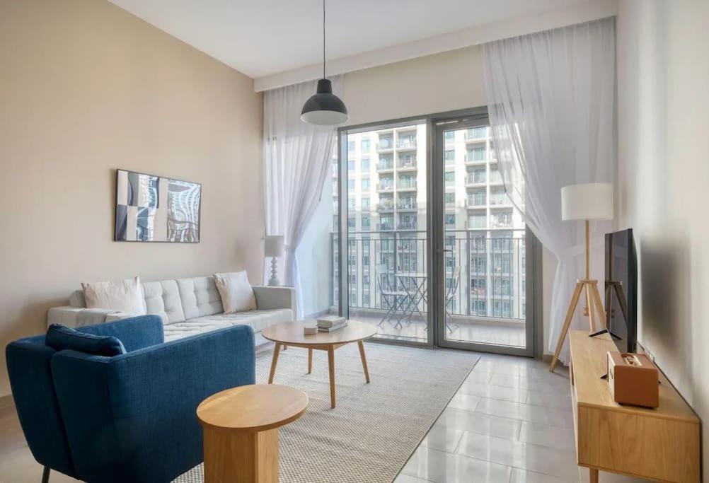 Apartment Stylish Unit In Dubai